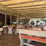 Poseidon Aparthotel