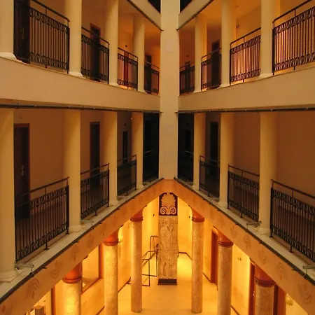 Poseidon Ξενοδοχείο με διαμερίσματα 4*