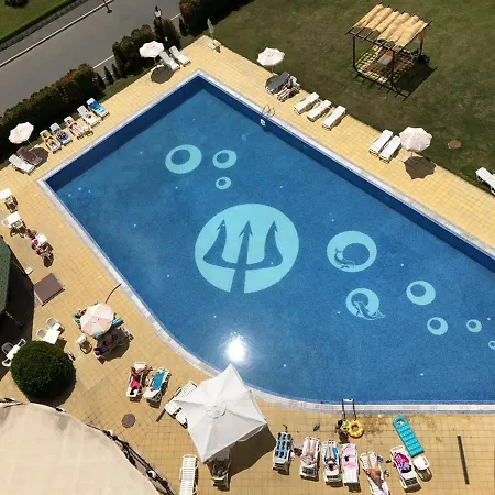 Ξενοδοχείο με διαμερίσματα Poseidon 4*