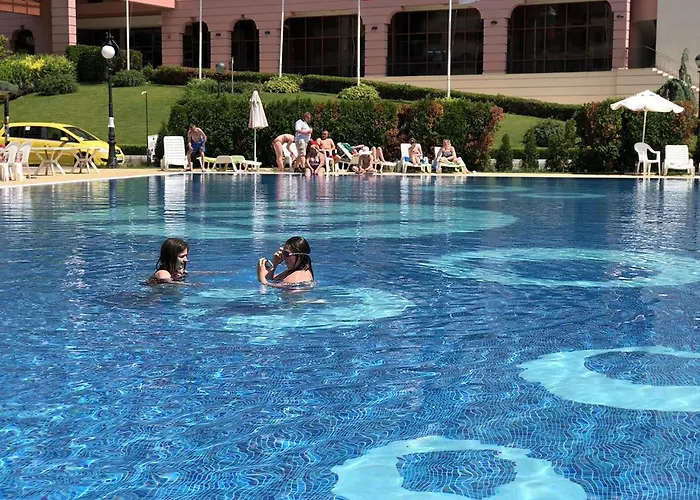 Poseidon Апарт-отель 4*